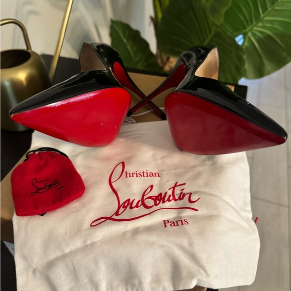 Christian Louboutin Glossy Black Heels - Picture 2 of 3